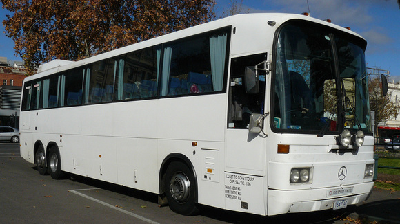 1547AC AD Majestic Mercedes Benz O303-3