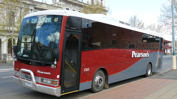 1323AC Express Volvo B7R.